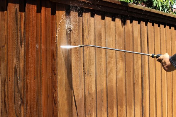 Fence Cleaning in Elmhurst