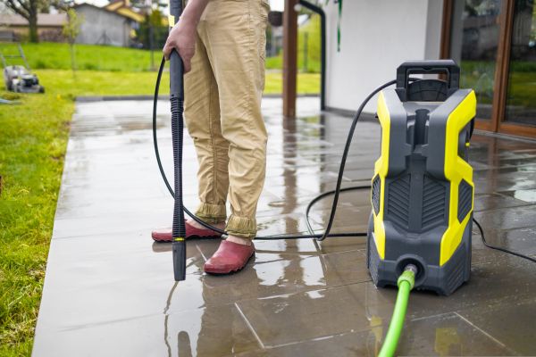 Cost of Porch Pressure Washing in Elmhurst