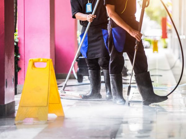 Commercial Power Washing in Elmhurst