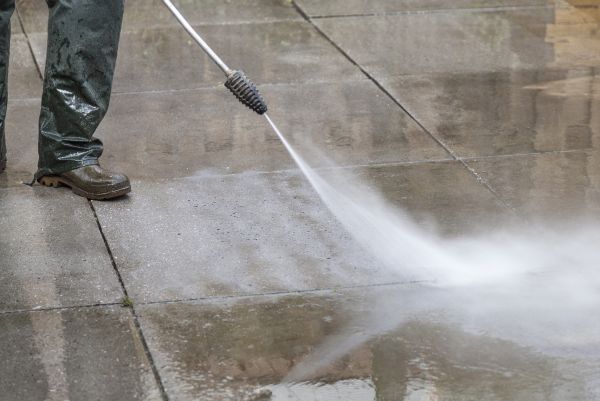 Cost of Walkway Power Washing in Elmhurst