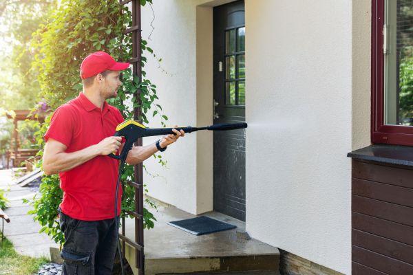 Cost of House Powerwashing in Elmhurst