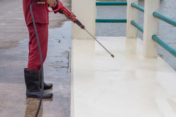 Industrial Concrete Cleaning in Elmhurst