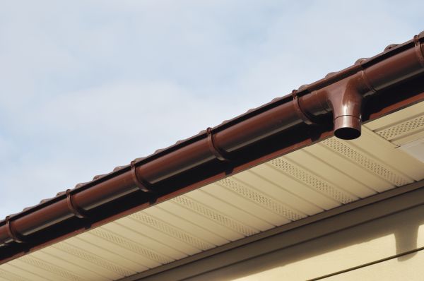 Soffit Washing in Elmhurst