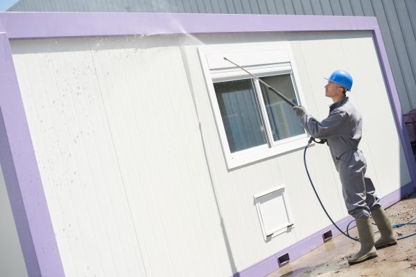 Cost of Apartment Pressure Washing in Elmhurst